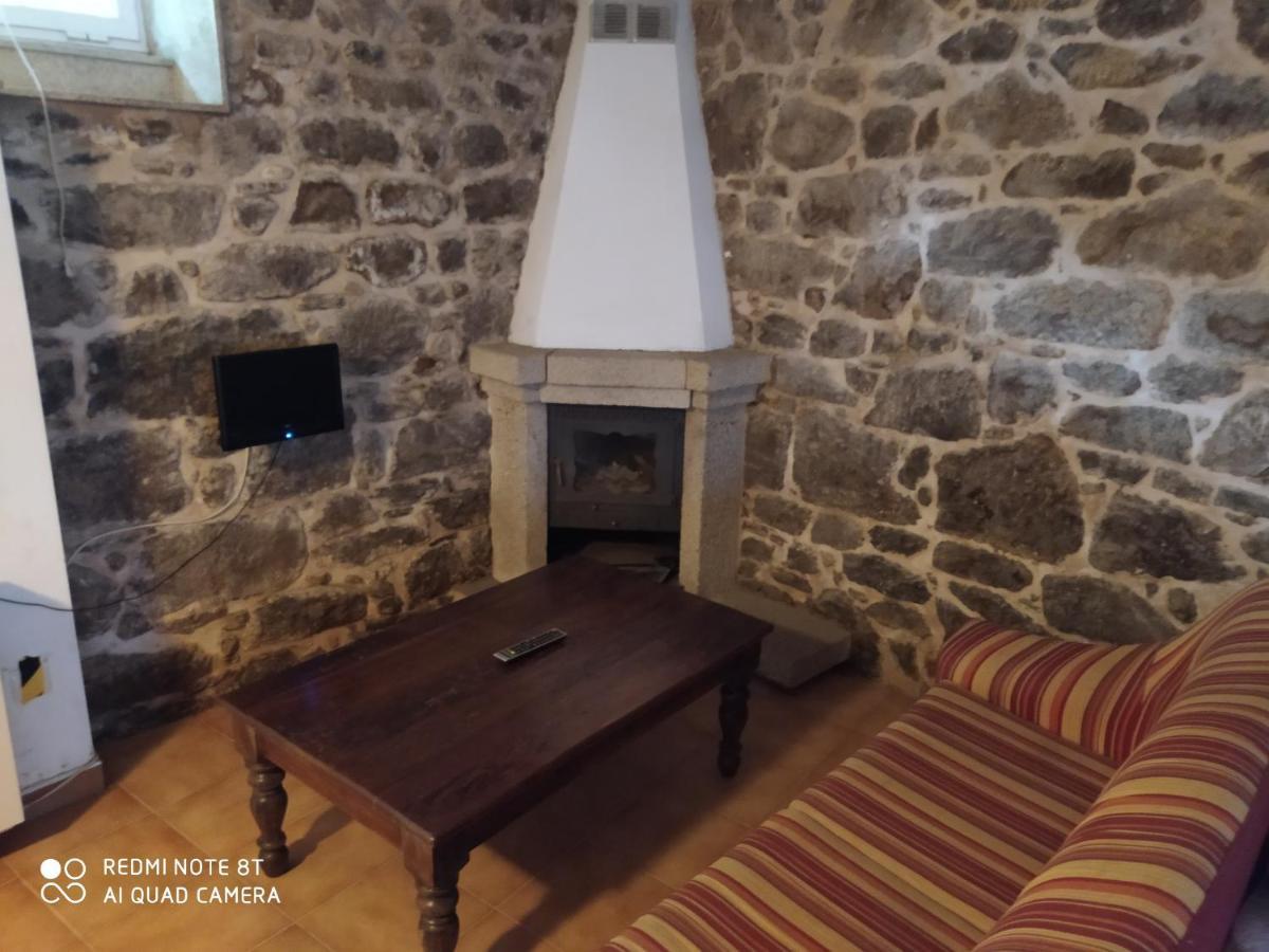 Pension - Albergue De Logrosa نيغريرا المظهر الخارجي الصورة