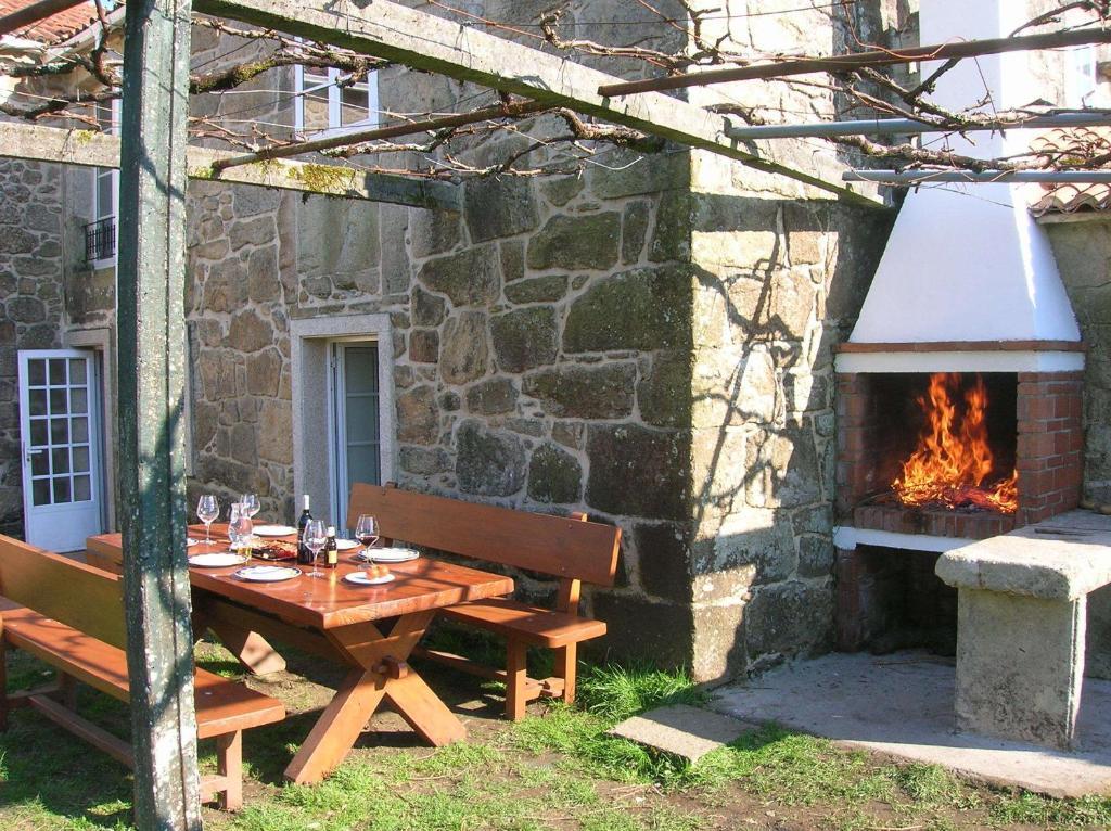 Pension - Albergue De Logrosa نيغريرا المظهر الخارجي الصورة